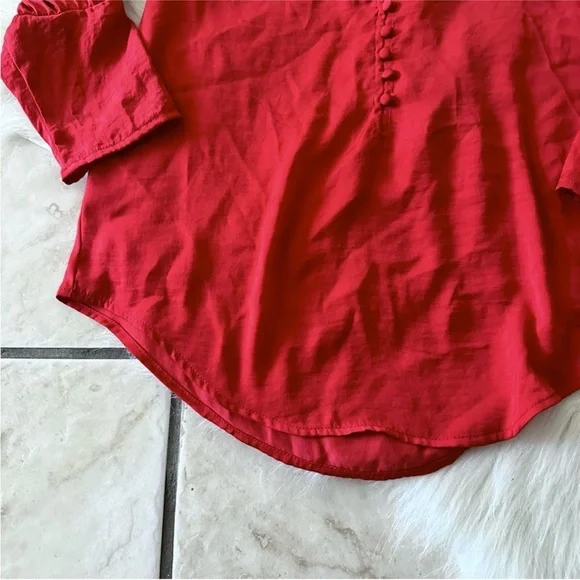 Express Satin Blouse - Picture 2 of 5